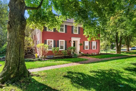 1015 Massachusetts Ave #1015, Lexington, MA 02420