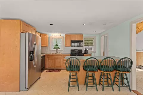 Kitchen - 8 Clay Pond Rd, Bourne, MA 02532 photo 2 of 3