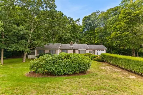 Exterior - 8 Clay Pond Rd, Bourne, MA 02532 photo 7 of 9