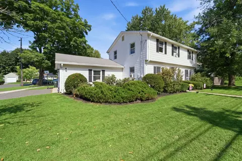 Exterior - 380 Plumtree Rd, Springfield, MA 01118 photo 10 of 10