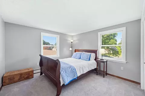 Bedroom - 380 Plumtree Rd, Springfield, MA 01118 photo 3 of 6