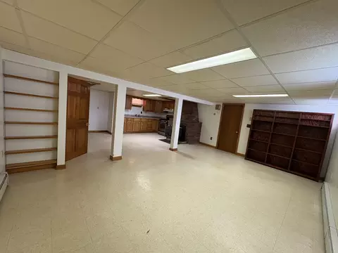 Living - 175 Dana Ave, Worcester, MA 01604 photo 3 of 3
