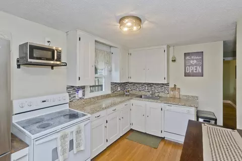 Kitchen - 143 Winton St, Springfield, MA 01118 photo 1 of 4