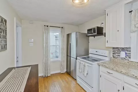 Kitchen - 143 Winton St, Springfield, MA 01118 photo 2 of 4