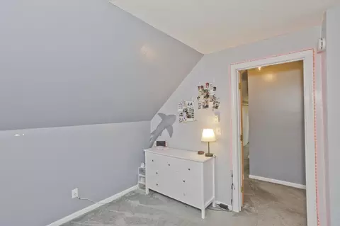 Bedroom - 143 Winton St, Springfield, MA 01118 photo 6 of 8
