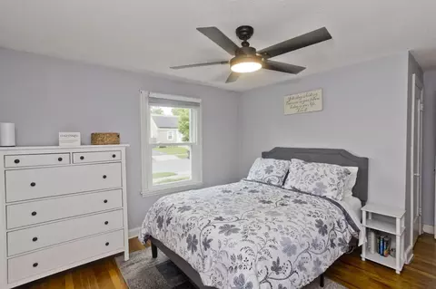 Bedroom - 143 Winton St, Springfield, MA 01118 photo 2 of 8