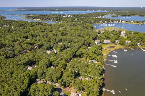 View/Area - 71 Tide Run, Mashpee, MA 02649 photo 11 of 15
