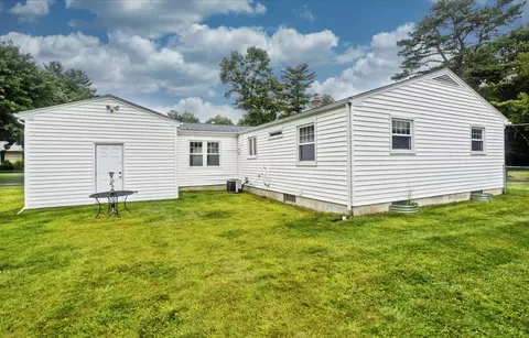 Exterior - 539 Dutchess St, Springfield, MA 01129 photo 4 of 4