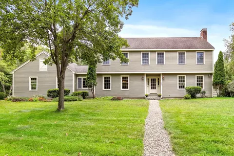 1388 Main St, Lancaster, MA 01523
