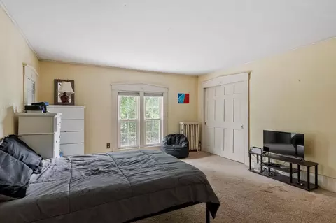 Bedroom - 46 Broad St, Barre, MA 01005 photo 5 of 8