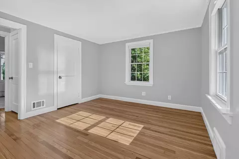 Bedroom - 119 Sylvan Rd, Needham, MA 02492 photo 1 of 5