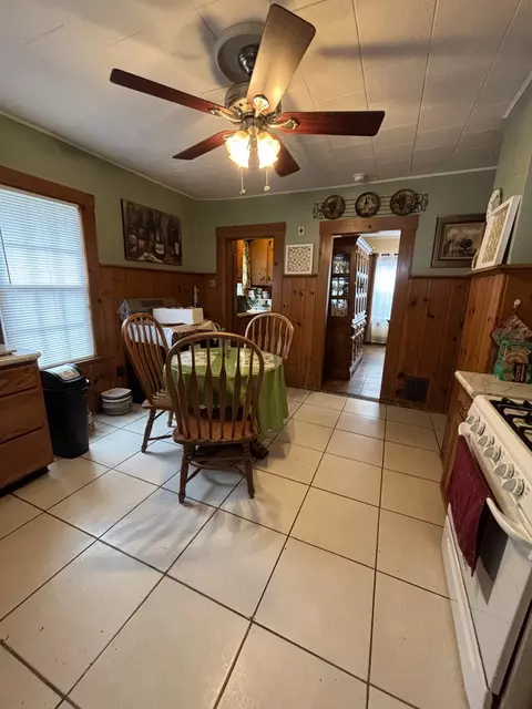 Kitchen - 27 Border St, Springfield, MA 01104 photo 2 of 2