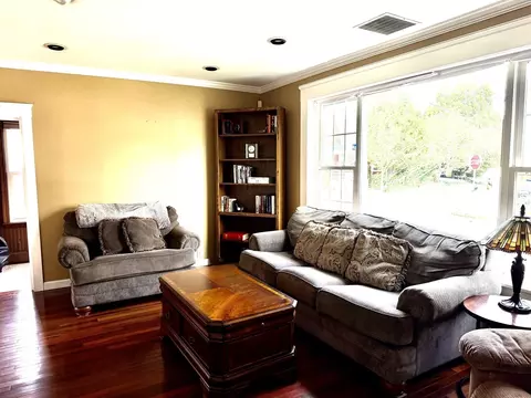 Living - 148 Madison St, Fall River, MA 02720 photo 3 of 5