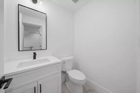 Bath - 421 E 6th St #TH3, Boston, MA 02127 photo 5 of 9