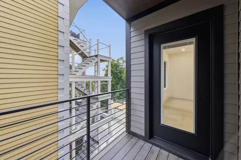 Exterior - 421 E 6th St #TH3, Boston, MA 02127 photo 1 of 9