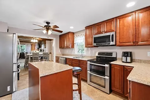 Kitchen - 28 Dalton Pl, Springfield, MA 01109 photo 2 of 2