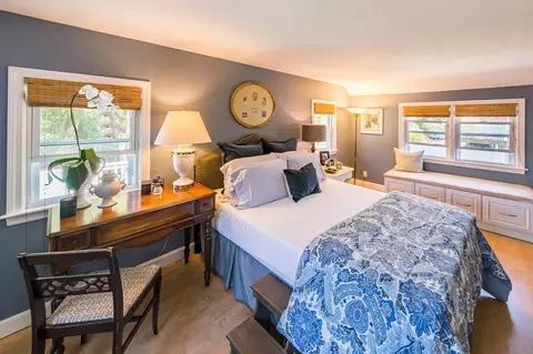 Bedroom - 13 Lincoln St, Wareham, MA 02571 photo 1 of 4