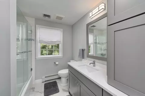 Bath - 19 Appleton Ln, Boxford, MA 01921 photo 5 of 5