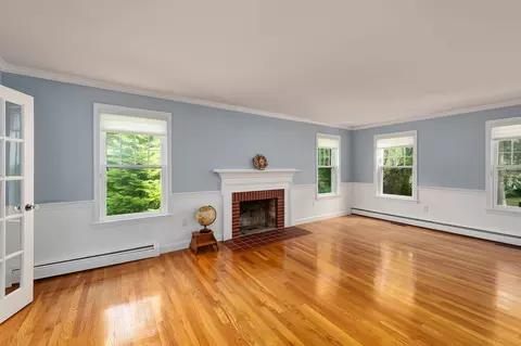 Living - 19 Appleton Ln, Boxford, MA 01921 photo 3 of 3