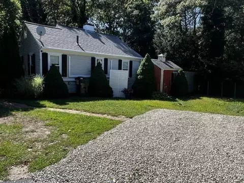Exterior - 64 Harrison Rd, Centerville, MA 02632 photo 3 of 7