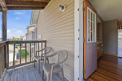 Exterior - 102 Lemuel Ave, Chicopee, MA 01013 photo 3 of 5