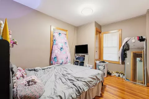 Bedroom - 102 Lemuel Ave, Chicopee, MA 01013 photo 3 of 6