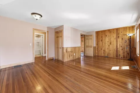 Living - 102 Lemuel Ave, Chicopee, MA 01013 photo 3 of 5