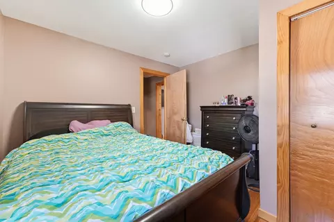 Bedroom - 102 Lemuel Ave, Chicopee, MA 01013 photo 6 of 6