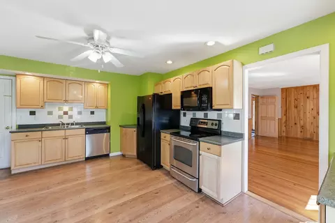Kitchen - 102 Lemuel Ave, Chicopee, MA 01013 photo 2 of 5