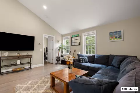 Living - 29 Pimlico Pond Rd, Mashpee, MA 02649 photo 3 of 3