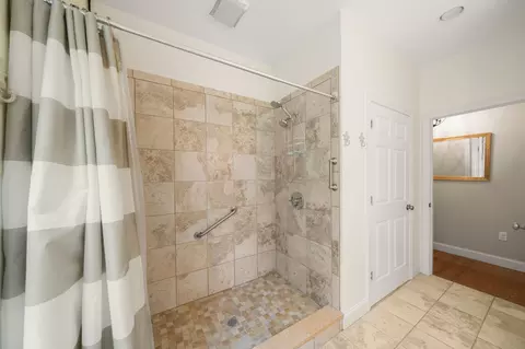 Bath - 29 Pimlico Pond Rd, Mashpee, MA 02649 photo 5 of 5