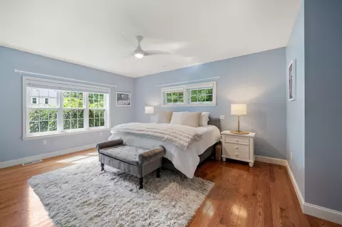 Bedroom - 29 Pimlico Pond Rd, Mashpee, MA 02649 photo 1 of 7