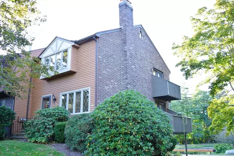 c1 Scotty Hollow Drive #C1, Chelmsford, MA 01863