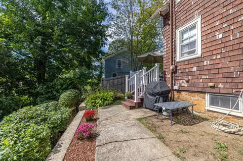 Exterior - 6 Hillcrest Rd, Beverly, MA 01915 photo 3 of 8