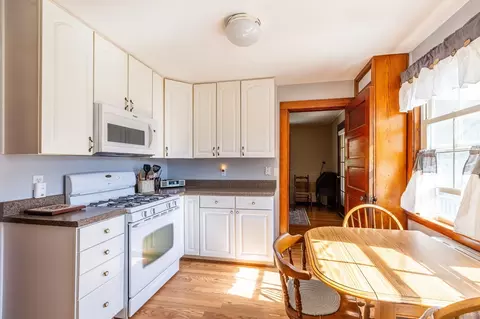 Kitchen - 6 Hillcrest Rd, Beverly, MA 01915 photo 2 of 2