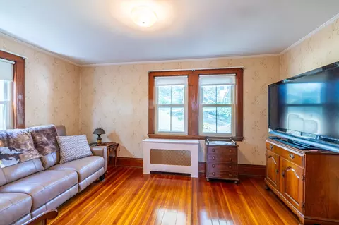 Living - 6 Hillcrest Rd, Beverly, MA 01915 photo 1 of 1