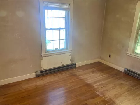 Bedroom - 17 Clive St, Worcester, MA 01603 photo 1 of 5