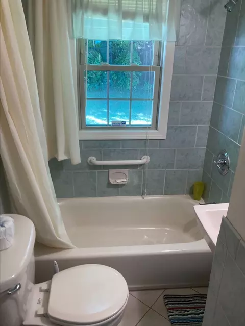 Bath - 17 Clive St, Worcester, MA 01603 photo 2 of 2