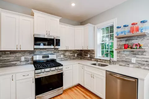 658 Massachusetts Ave #3, Lunenburg, MA 01462
