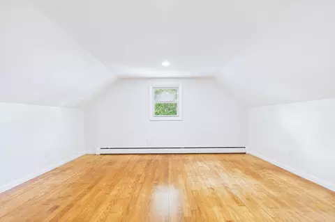 Bedroom - 22 Myrtle Ave, Acushnet, MA 02743 photo 5 of 7