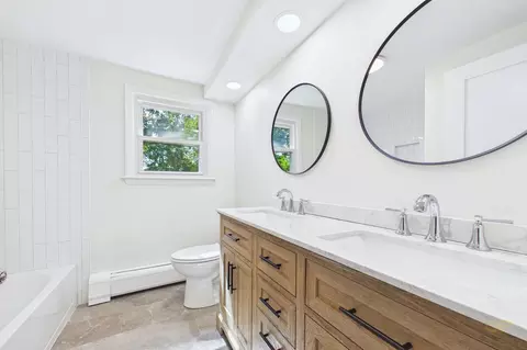 Bath - 22 Myrtle Ave, Acushnet, MA 02743 photo 1 of 4