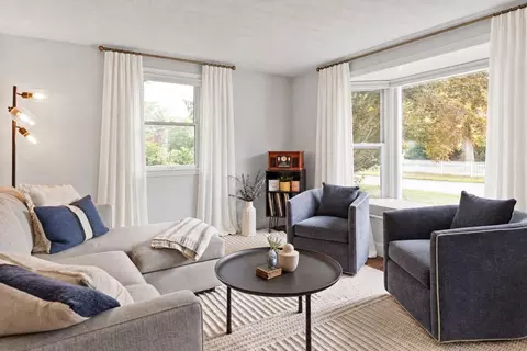 Living - 10 Suffolk Rd, Sharon, MA 02067 photo 2 of 6