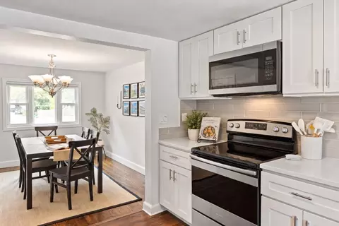 Kitchen - 10 Suffolk Rd, Sharon, MA 02067 photo 4 of 4