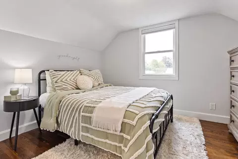 Bedroom - 10 Suffolk Rd, Sharon, MA 02067 photo 3 of 5