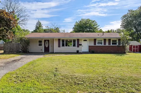131 Elsie Rd, Brockton, MA 02302
