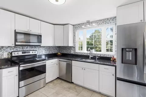 Kitchen - 20 Cherokee Rd, Acton, MA 01720 photo 3 of 3