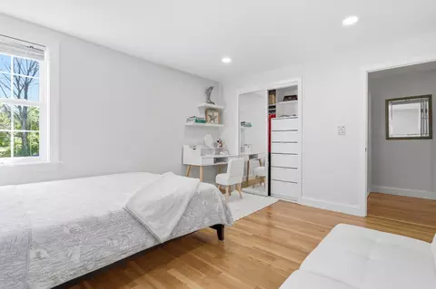 Bedroom - 20 Cherokee Rd, Acton, MA 01720 photo 2 of 5