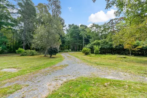 Exterior - 2 County St, Rehoboth, MA 02769 photo 8 of 9