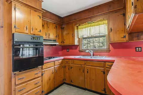 Kitchen - 2 County St, Rehoboth, MA 02769 photo 3 of 4