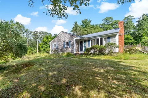 Exterior - 2 County St, Rehoboth, MA 02769 photo 1 of 9